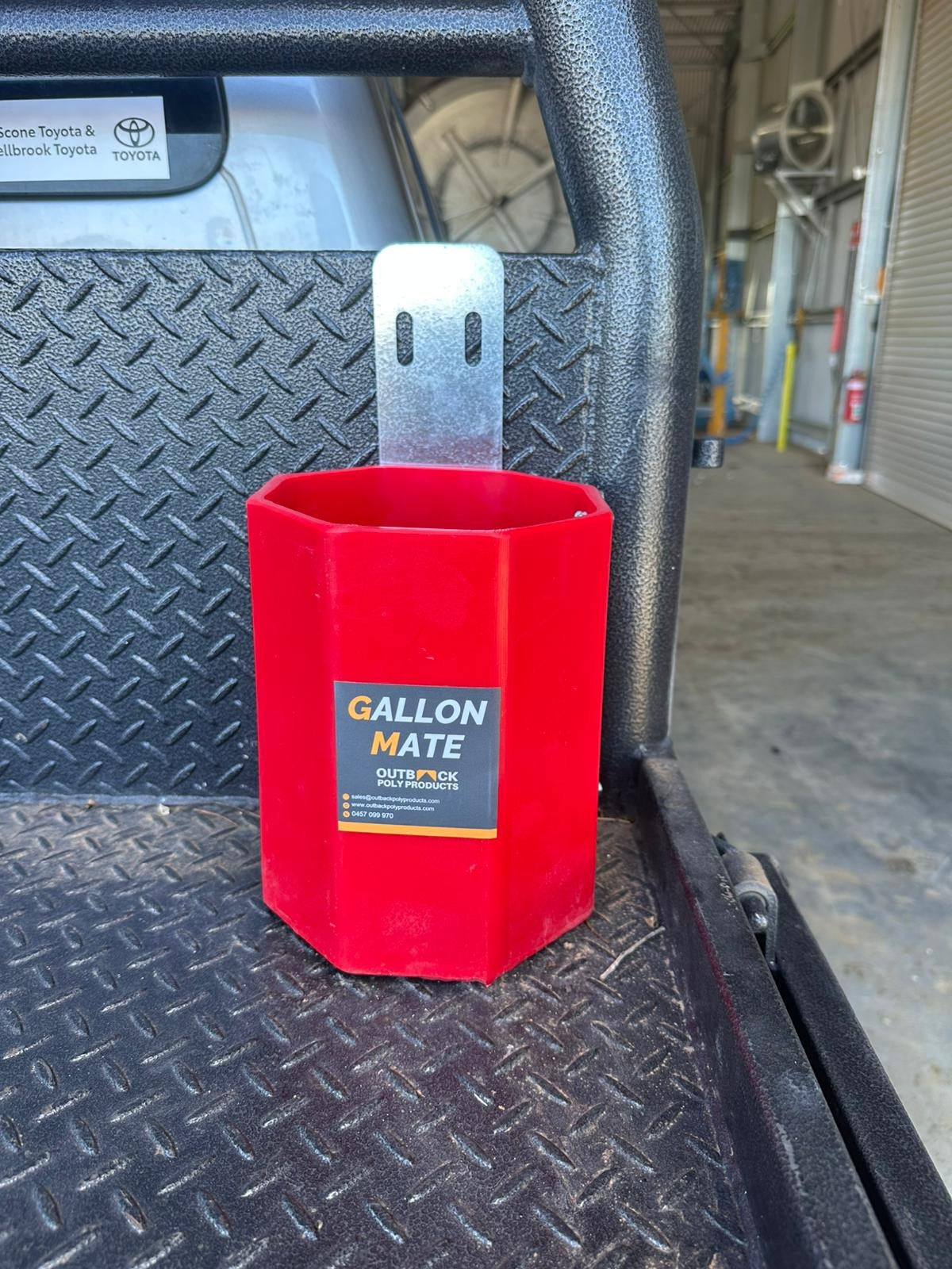 Gallon-Mate